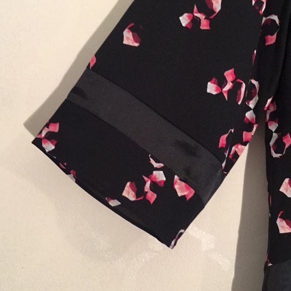 ALFANI PLUS SIZE PRINTED POINTED HEM TOP - Picture 8 of 11